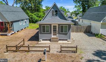 375 E BARNEGAT Ave, Bayville, NJ 08721