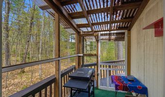 101 Canterbury Shore Dr, Canterbury, NH 03224