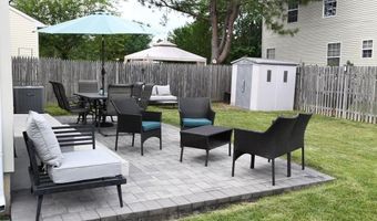 77 OAKTON Dr, Atco, NJ 08004