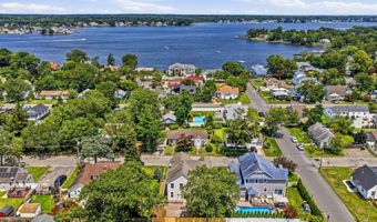 646 Compass Ave, Beachwood, NJ 08722