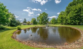 6142 Fairview Rd, Austintown, OH 44515