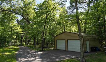 1120 Bighorn Dr, Arkdale, WI 54613