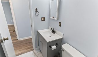 114 E HOLLY Dr, Lincoln, DE 19960