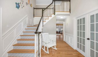 7 Oak Ridge Dr, Atkinson, NH 03811