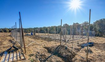 10777 Raging Crab Rd, Ash Fork, AZ 86320