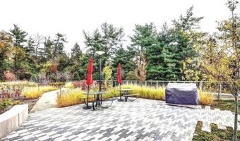 5101 RIVER Rd 1815, Bethesda, MD 20816