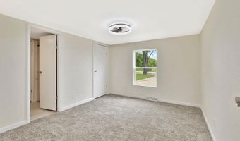 1518 SW 100th, Augusta, KS 67010