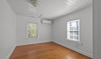 664 Seashore Dr, Atlantic, NC 28511