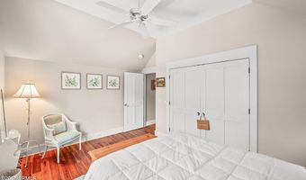 110 Coosaw Club Dr, Beaufort, SC 29907