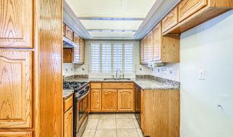 10700 LAKEWOOD Ave, El Paso, TX 79935