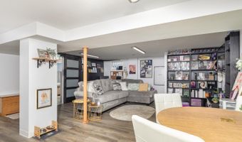 2933 Gilligan Ave, Cincinnati, OH 45233