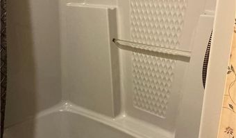 455 Forest Ave SE, Baxley, GA 31513