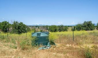Deschutes Road, Anderson, CA 96007