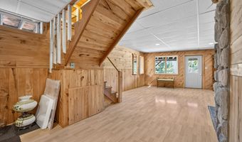 4042 5 Mile Point Rd, Allouez, MI 49805