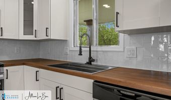 3250 E 12th St, Casper, WY 82609