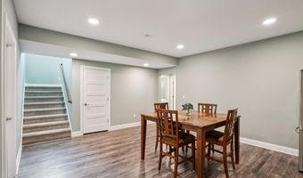 4401 Cochrane Pkwy, Ames, IA 50014
