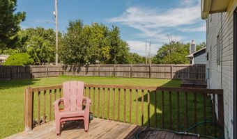 924 W Cedarwood Ct, Andover, KS 67002