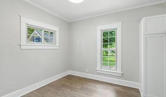 355 W 9th St, Auburn, IN 46706