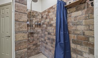 1 Cielo Dorado Dr, Anthony, NM 88021