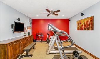 1302 E Bluestem Ct, Andover, KS 67002