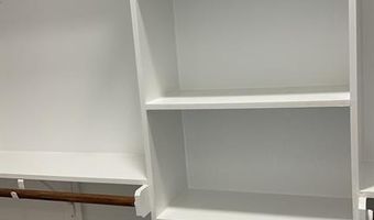 210 Navajo Trl, Alvarado, TX 76009