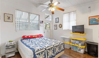 99-139 Napuanani Rd 2, Aiea, HI 96701