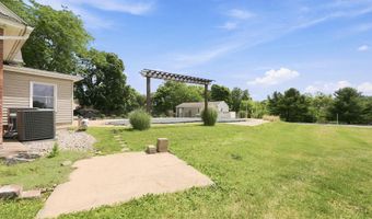 1305 S Kankamp Rd, Angola, IN 46703