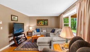 170 Brambley Ln, Bennington, VT 05201