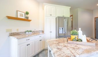 190 Russell Hill Rd, Ashburnham, MA 01430