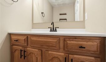 71 Rolling Hill Dr, Exeter, RI 02822