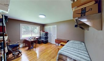 724 Greenville Ave, Johnston, RI 02919