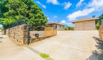 99-028 Moanalua Rd, Aiea, HI 96701