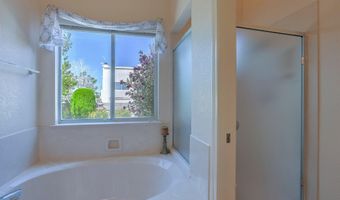 915 WIND RIVER St SE, Albuquerque, NM 87123