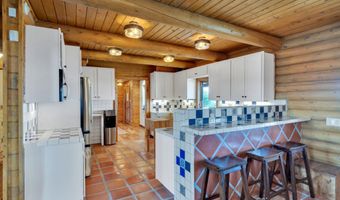 2 SCENIC RIDGE Rd N, Alpine, TX 99999