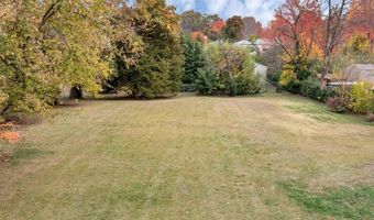 8216 Mackenzie Rd, Affton, MO 63123