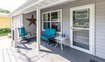 1219 Garfield Cir, Ames, IA 50014