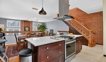 7511 BRADLEY Blvd, Bethesda, MD 20817