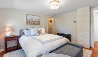 85 Highland Ave, Barrington, RI 02806
