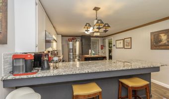 183 CR 4309, De Kalb, TX 75559