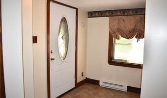 2071 Dewey Rd, Ashtabula, OH 44004