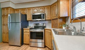 1703 S 2Nd St, Beatrice, NE 68310