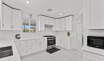 13102 Branford St, Arleta, CA 91331