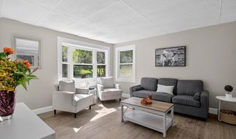 3320 Treat St, Adrian, MI 49221