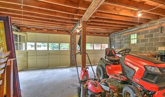 24483 Cave Creek Rd, Abingdon, VA 24211
