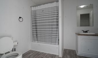 411 S Grover Ave, Alma, MI 48801