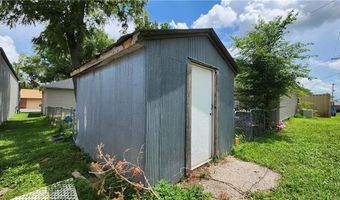 406 S Main St, Archie, MO 64725