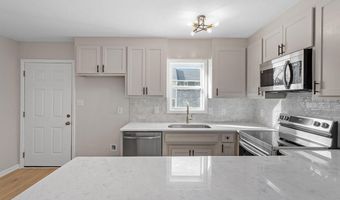 409 E Williams St, Angier, NC 27501