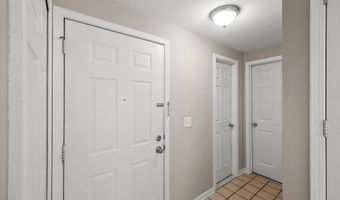 3077 Turnberry Ln, Ann Arbor, MI 48108