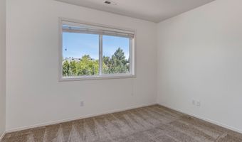 16985 NW SHADOW HILLS Ln, Beaverton, OR 97006
