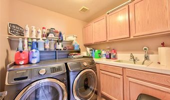 4925 Whisper Lake Ave, Las Vegas, NV 89131